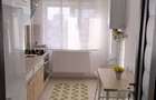 Apartament 3 Camere,Lacul Tei,bl.1991,et.5/10,Amenajat,centrala,mobilat,2 bai - 3