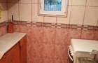 Casă  de va zare ,construita din cărămidă  co.pusa di 4 camere - 2