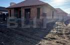DE VANZARE---CASA IN CARTIER IZVOR , PE PARTER LA DOAR 185.000EUR - 2