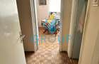 De vanzare 2 camere semi-decomandate , strada Letea , Bacau , etaj 1 din 4 - 5