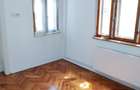 VILA DE INCHIRIAT- SPAIUL UNIRII- GRADINA- LOC PARCARE - 4