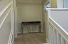 Margine de triplex : 5 camere, 3 bai,2 dressinguri,bucatarie, balcon,terasa. - 3