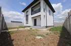 Casa 4 camere,gata de mutare,800 m de blv. - 3
