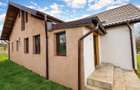 Casă tip duplex de vânzare 380 MP teren, zona Vișani - IAȘI, COMISION 0% - 5
