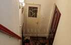 Tepes Voda Hala Traian casa 2 camere 47 mp , curte libera 25 mp, 68000 eur - 5