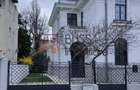 Vilă Spectaculoasă Complet Renovată cu Grădina Privată - 3