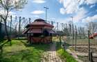 Vilă pe malul lacului, 3.000 mp, 4 corpuri, Piscină, teren Tenis - 8