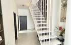 Vila impozanta, aspect deosebit, configuratie tip duplex, view, Brasov - 15