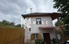 Casa 3 camere | 2 bai | anexe | Zona Rasinari 100 MP utili| - 1