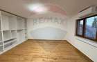 Apartament 4 camere, pe 2 niveluri si curte comuna în Centru - 5