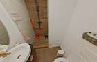 Spatiu langa Primarie pt. prestari servicii, birou, cabinet, salon - renovat - T - 17