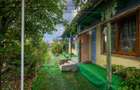 Casă interbelică + 3.060 mp intravilan, Trifești, 7,9 km de Roman