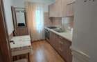 Vând  apartament 3 camere  - 2