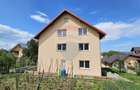Casă / Vilă cu 12 camere-Sfântu Ilie Vechi, Suceava - 14