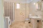 Vila impunatoare in Paulesti | Teren 1.384 m² | Spatiu, Liniste si Intimitate, a - 12