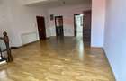 Casa / Vila cu 8 camere de închiriat în zona Aviatiei - 6