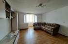 Inchiriere apartament 2 camere, micro 11 Targoviste - 3