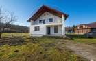 Casă cu 5 camere de vânzare în Piatra, Maramureș - 1