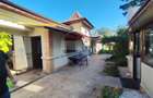CASA 6 CAMERE CHITILA ,TEREN 590 MP, PANOURI 12 KW ,GARAJ - 2