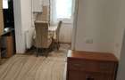 De vanzare 2 camere decomandate Tractorul - 3