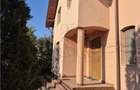 GIROC - CASA INDIVIDUALA - SPATIOASA - GARAJ - 2 FRONTURI STRADALE - ZONA EXCELE - 2