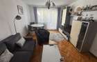 2 camere, 50 mp + 2 balcoane ?i pivni?? de 10 mp