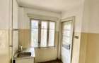 Decebal -  Muncii  Apartamet 80 mp utili in vila zona