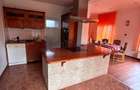 Proprietate cu doua case si anexe in Bors, Bihor - 5