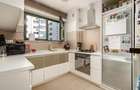 Victoriei, 3 camere, an 2009, loc de parcare inclus - 2