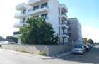 Ultimul apartament la  parter , 2 camere, curte privata ,negociabil - 1