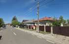 Casă bătrânească + teren intravilan total 3.000 mp - 3