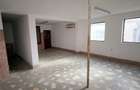 Vila 290mp + 4 spatii comerciale/depozitare, teren 1401 mp, acces DN1 - 17