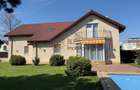 Casă / Vilă 6 camere în zona Iancu Nicolae - 2