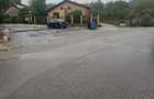Teren 1055 mp,situat la 5 minute de Parc Comana,intre case - 3