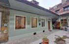 Studio nou renovat, în Centrul Istoric al Brașovului – ideal afacere Booking - 1