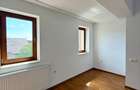 Apartament 3 camere de vanzare, Tractorul, parcare subterana - 4
