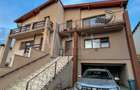 Casa 4 camere de vanzare in Floresti - 1