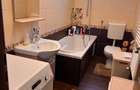 Vând apartament 3 camere - 15