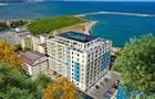 Apartament 3 camere Faleza Nord Constanța – pe plajă, terasă mare, bloc nou 2025 - 1