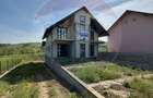 Casă  cu 7 camere de vânzare Preutești jud Suceava - 12