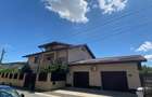 Se vinde URGENT Vila 6 camere Otopeni zona 23 August - 2