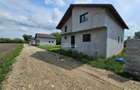 Casă de vânzare în Lazuri – aproape de lacuri, aproape de liniște, de - 2