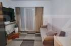 Apartament cu 2 camere, etaj 2 din 3, zona Stejarului  - 1