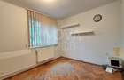 Apartament 4 camere de vanzare, Central - 4