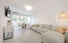 Apartament cu 3 camere, luminos si complet renovat - 3