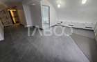 Spatiu comercial de vanzare 55 mp curte parcare zona Central din Sibiu - 3