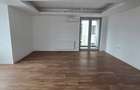 Apartament 4 camere Damaroaia Petrom City - 1
