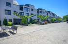 Avangarde Forest 7 - Suprafață 180 mp  - Complex Inchis- curte privata - 1