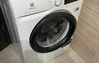 Vand apartament 2 camere complet mobilat - 2