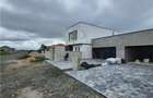 CASA INDIVIDUALA -CUPLATA PRIN GARAJ - MOSNITA NOUA - 8